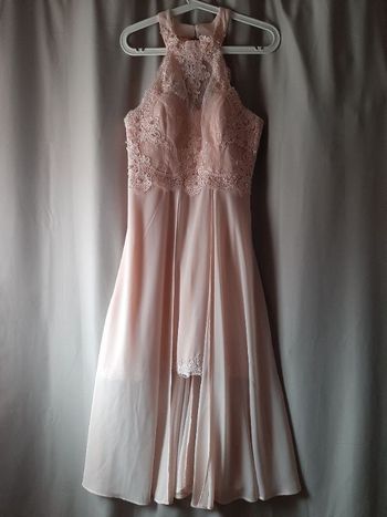 Robe fête cérémonie en dentelle et perle