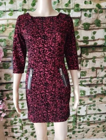 🌸Robe velours côtelé Made In Italy Taille 36🌸