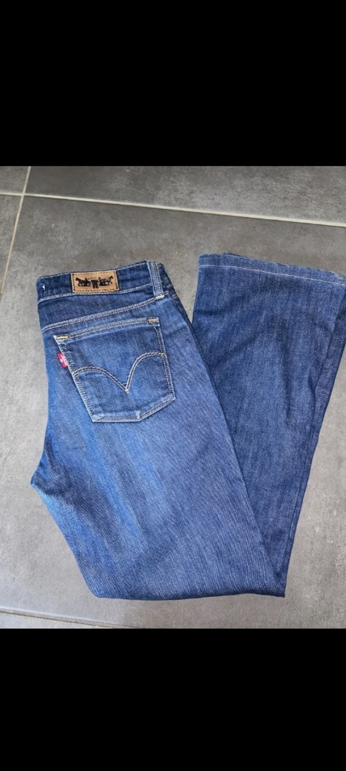 Jeans levis - photo numéro 3