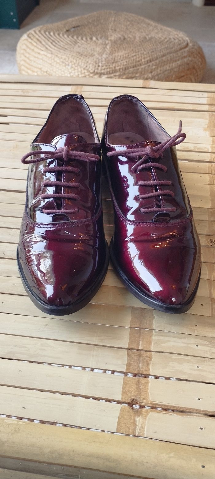 Chaussures derbies femme vernis bordeaux taille 38 marque Gadea - photo numéro 2
