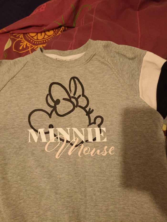Très beau Sweat Disney Minnie Mouse taille 46 - photo numéro 2