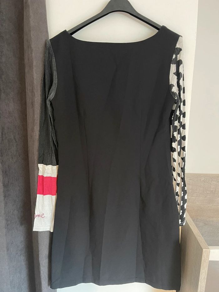 Robe desigual - photo numéro 3