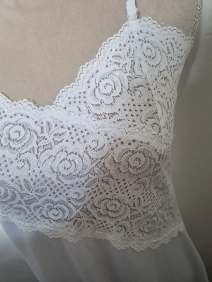Nuisette dentelle blanche - photo numéro 4