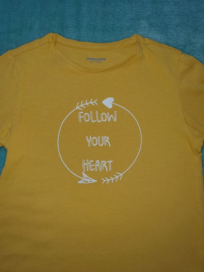 Tres joli tee-shirt 8 ans - photo numéro 2
