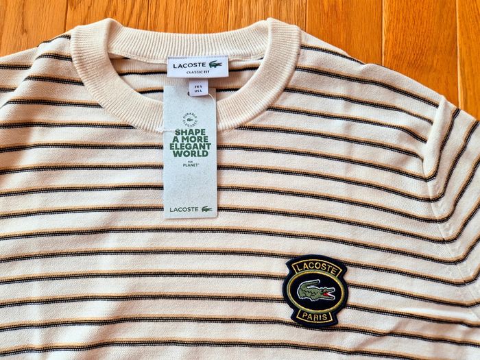 Pull "Lacoste" Blanc à rayures Taille L  Taille L neuf sous blister 100 % coton organique. - photo numéro 6