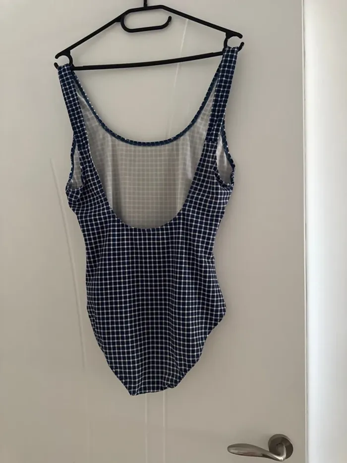 Maillot de bain - photo numéro 3