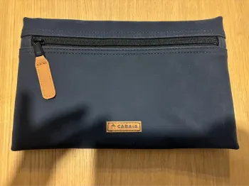 Pochette cabaia bleu marine