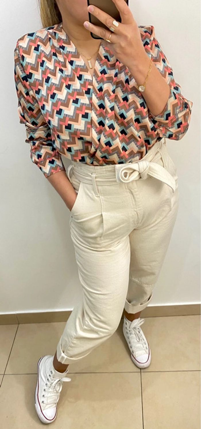 Jolie Blouse Col V Croisée  Taille Unique - photo numéro 5