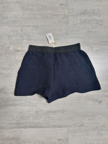 Short Maje neuf avec étiquette Taille 34 noir et marine