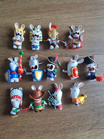 Lot figurine lapin cretin