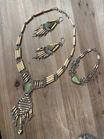 Parrure de bijoux vintage