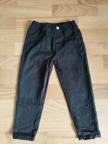 Jean noir taille élastique garçon 4 ans Shein