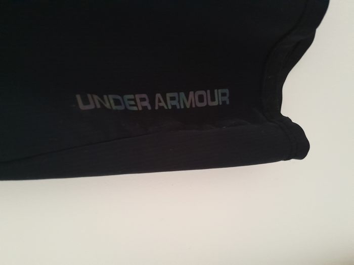 T - Shirt  Under Armour - photo numéro 4