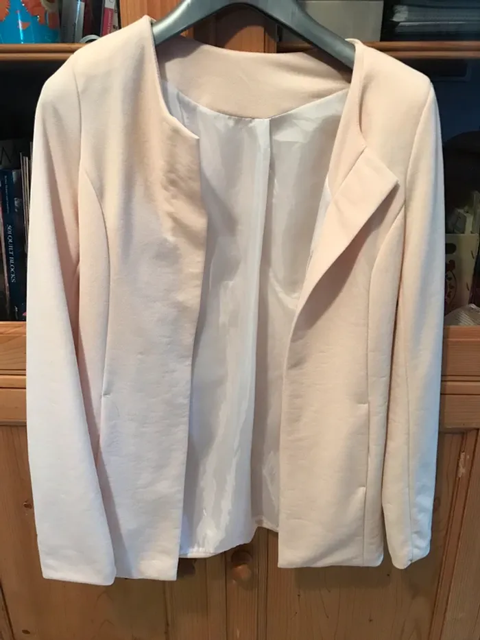Blazer rose pâle