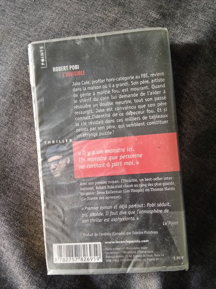 Livre (98) 📚 L'invisible - photo numéro 2