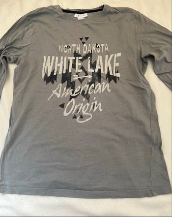 Pull fin North Dakota 16 ans