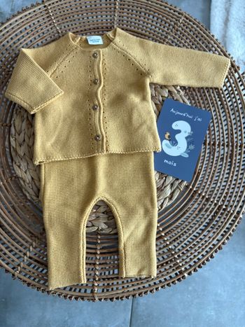 Ensemble tricot tape à l’œil  3 mois 