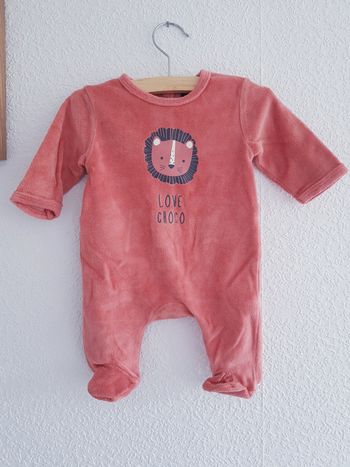 Kiabi - Grenouillère / pyjama une pièce / dors bien en velours - Neuf !