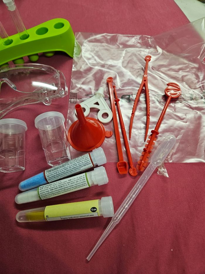 Ma première chimie - Enfant - photo numéro 5