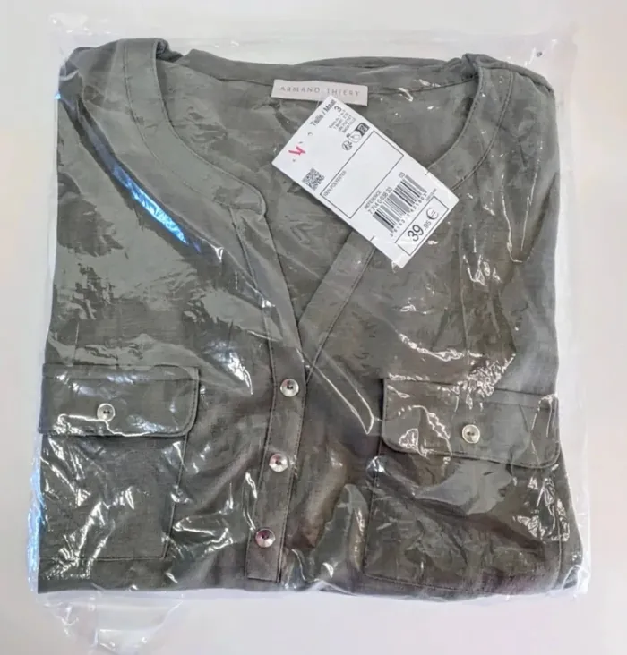 Tee-shirt uni avec poches Kaki Taille 3 Armand Thiery neuf - photo numéro 4