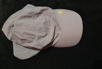 Casquette enfant avec cache coup