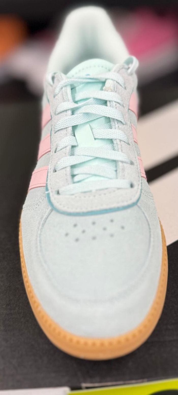 Basket  adidas  campus bleu turquoise et rose - photo numéro 2