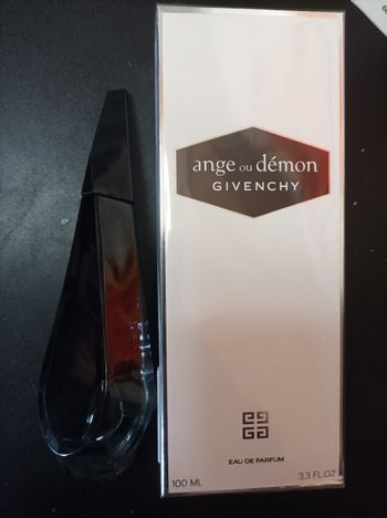 Parfum femme ange ou démon Givenchy 
