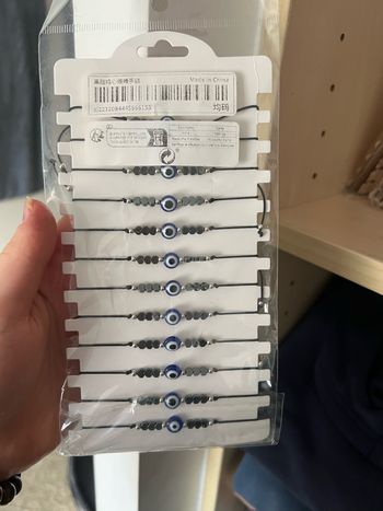 Lot de bracelets oeil