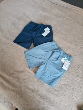 Shorts neufs 4 ans Kiabi lot de 2
