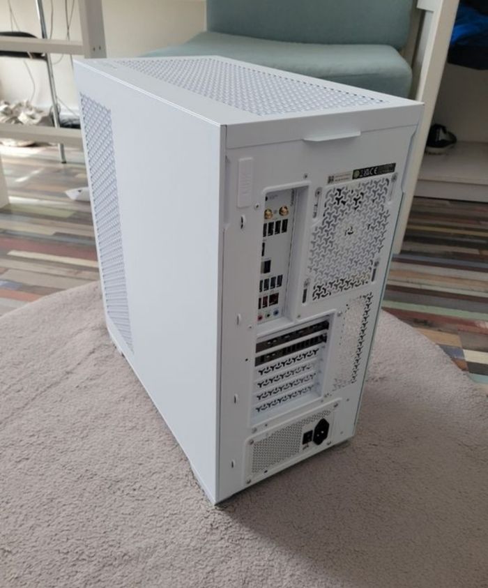 White build high end/PC blanc haute gamme - photo numéro 8