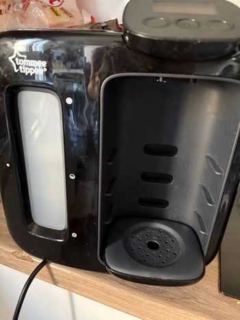 Préparateur à biberon 