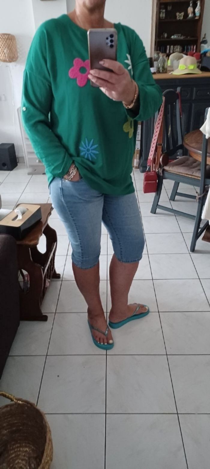 Très jolie blouse manches longues avec des fleurs femme T U - photo numéro 5
