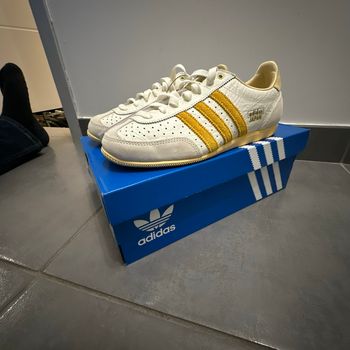 Adidas Japan W blanche et jaune neuf avec étiquette taille 38