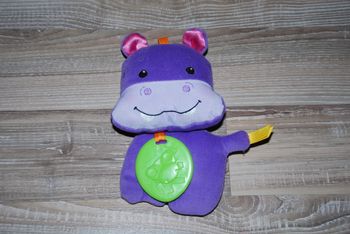 Doudou hippopotame grelot anneau dentition violet fisher price