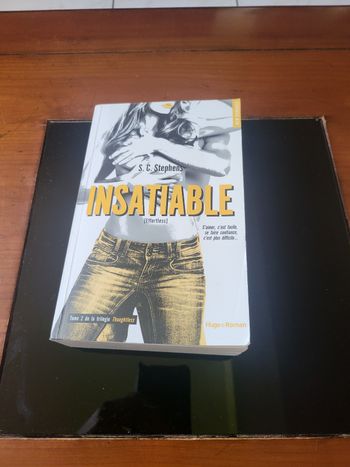 Livre 📖  insatiable