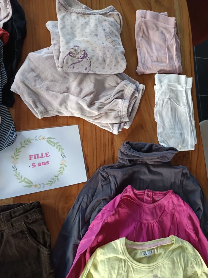 Lot fille 5ans n°2 - photo numéro 4