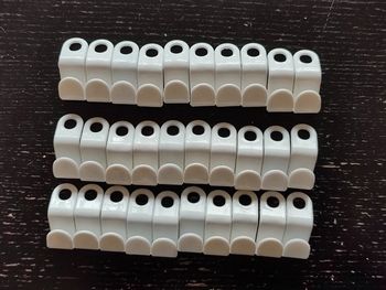 Lot de 30 suspensions