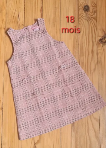 ● 18 mois ● Robe Orchestra État neuf
