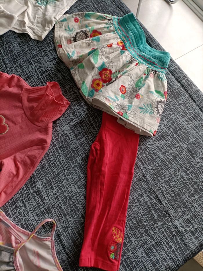 Lot 13 pièces 4/ 5 ans - photo numéro 6