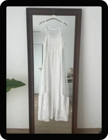 Robe longue dentelle