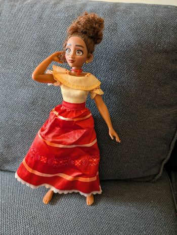 Poupée Dolores encanto Disney 