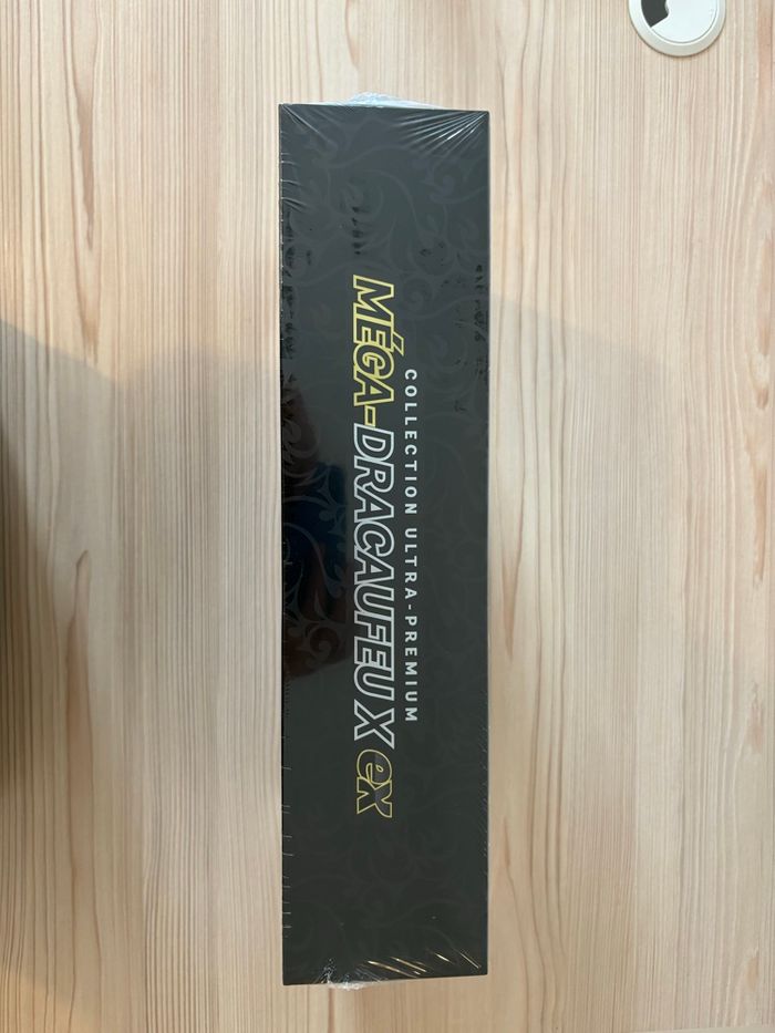 Pokémon UPC Ultra Premium Collection Mega Evolution - photo numéro 2