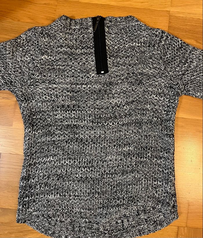 Pull cache cache - photo numéro 2