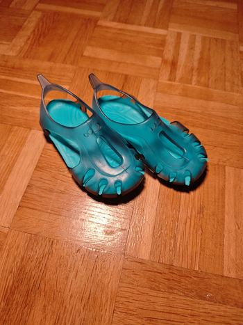 Chaussons de plage nabaiji taille 24