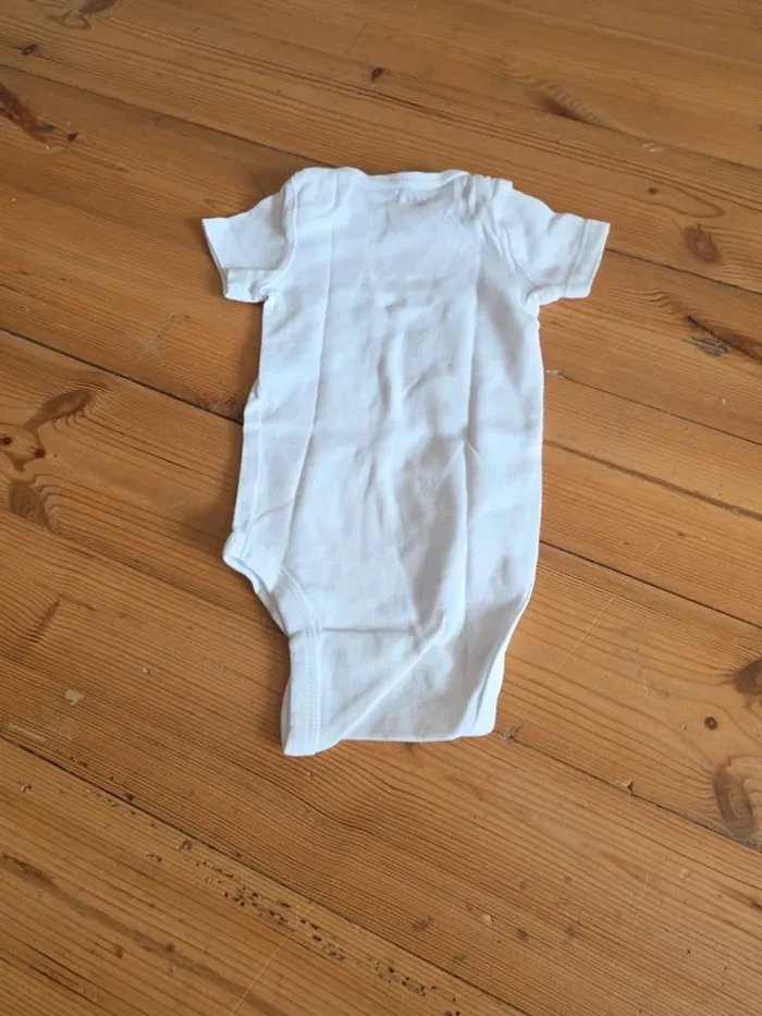 Lot de vêtements GEMO en 9 mois. - photo numéro 5