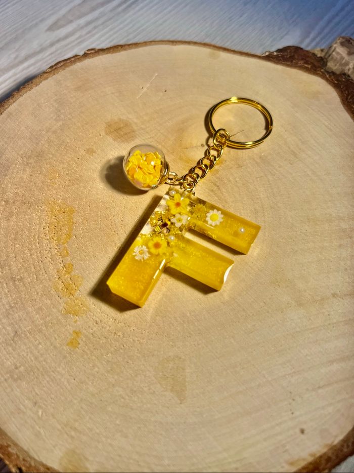 Porte-clés lettre F - photo numéro 2