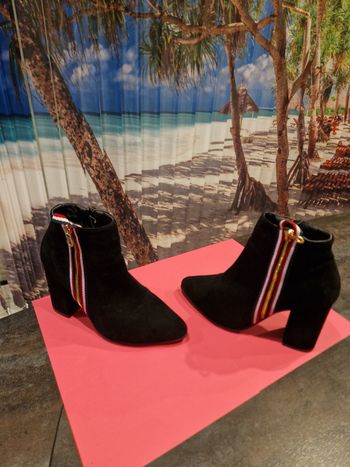 Bottine noire glamour