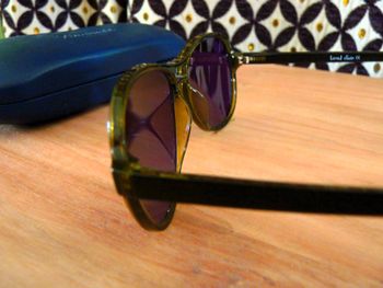 Lunette de soleil level garçon 8 ans kaki plastique + etui protection