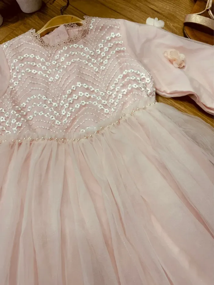 Taille 8 ans robe à manches longues cérémonie fille rose pale * fleurs broderie tulle * 💕 - photo numéro 4