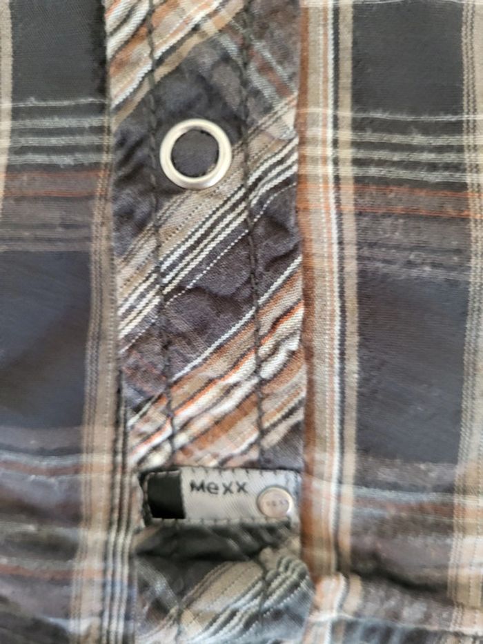 Superbe chemise - photo numéro 3